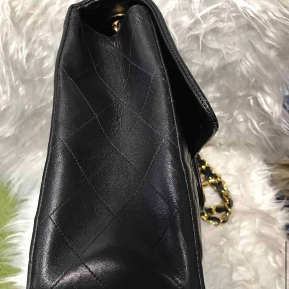 Chanel jumbo vintage flap lambskin bag - Picture 11 of 15